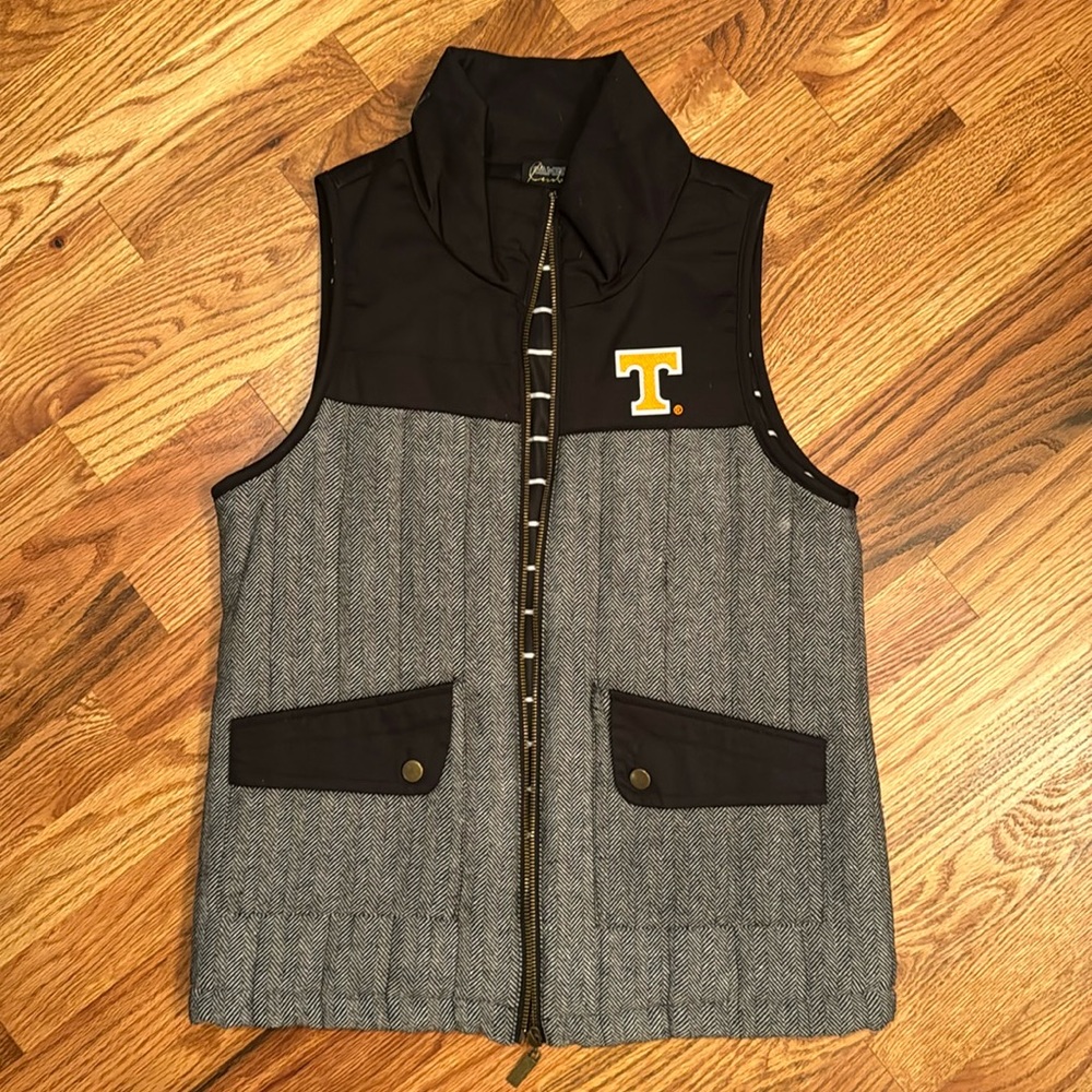 Like New Game Day Vest TN